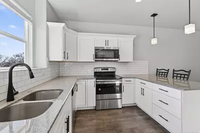 347 W 410 N, Vineyard, UT 84059 - Photo 6