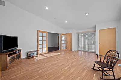 1610 E Moor Dale Ln S, Holladay, UT 84117 - Photo 12