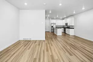 2014 N Chianti St, Saratoga Springs, UT 84045 - Photo 8