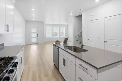 2014 N Chianti St, Saratoga Springs, UT 84045 - Photo 14