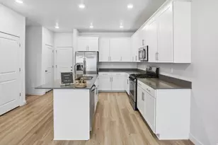 2014 N Chianti St, Saratoga Springs, UT 84045 - Photo 10