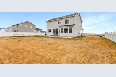 2774 W Coastline Dr, Syracuse, UT 84075 - Photo 34