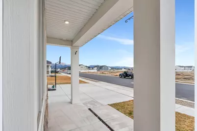 2774 W Coastline Dr, Syracuse, UT 84075 - Photo 38