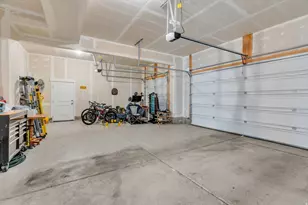 2774 W Coastline Dr, Syracuse, UT 84075 - Photo 40