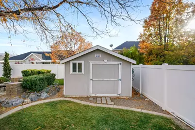 4535 W Honeycut Cir, Cedar Hills, UT 84062 - Photo 34