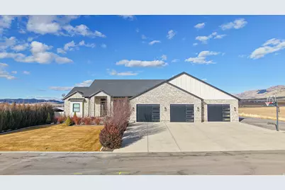 435 E 100 N, Mona, UT 84645 - Photo 16