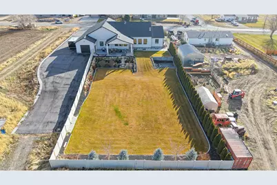 435 E 100 N, Mona, UT 84645 - Photo 40