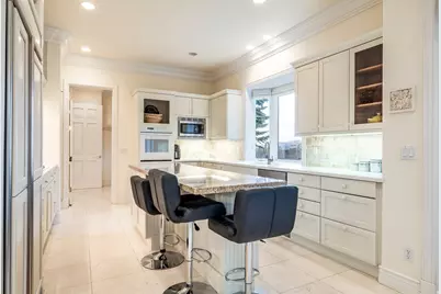 2726 E Wasatch Dr S #1, Salt Lake City, UT 84108 - Photo 6