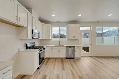 1558 N 1130 W #167, Salem, UT 84653 - Photo 6