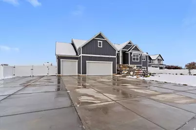 105 N 1400 W, Marriott-Slaterville City, UT 84404 - Photo 28