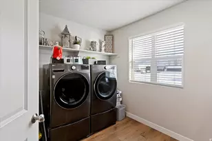 105 N 1400 W, Marriott-Slaterville City, UT 84404 - Photo 18