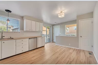 3555 S 6470 W, West Valley, UT 84128 - Photo 8