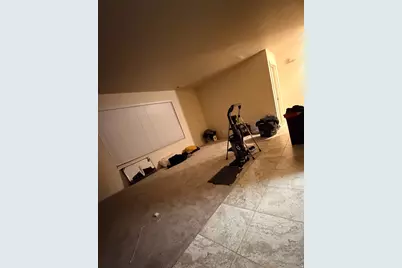 1860 W 500 N #7, Salt Lake City, UT 84116 - Photo 2