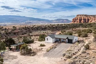 523 W 1000 North St, Torrey, UT 84775 - Photo 26