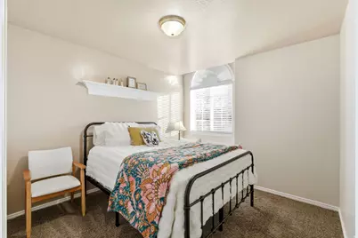 794 W 2300 S, Syracuse, UT 84075 - Photo 22