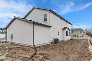 955 N Piccadilly Ct, North Salt Lake, UT 84054 - Photo 4