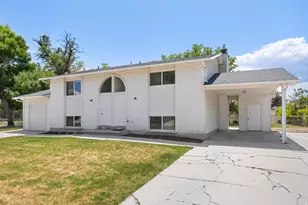 2215 W Bonniebrook S, Taylorsville, UT 84129 - Photo 2