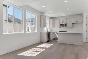 987 N Amberly Dr, North Salt Lake, UT 84054 - Photo 14