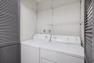 5988 S Monte Carlo Dr, Murray, UT 84121 - Photo 20