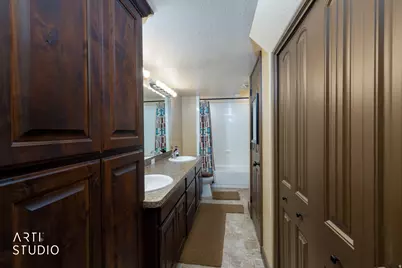 1395 N 1350 W, Farr West, UT 84404 - Photo 28