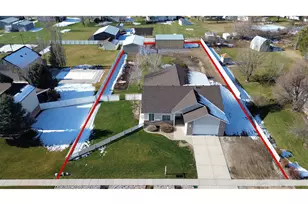 1395 N 1350 W, Farr West, UT 84404 - Photo 2