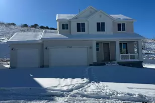 2962 E Serdar Ln, Eagle Mountain, UT 84005 - Photo 2