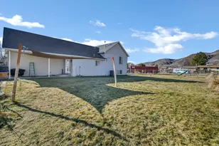 272 N 350 E, Elsinore, UT 84724 - Photo 34