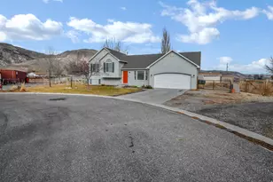 272 N 350 E, Elsinore, UT 84724 - Photo 6