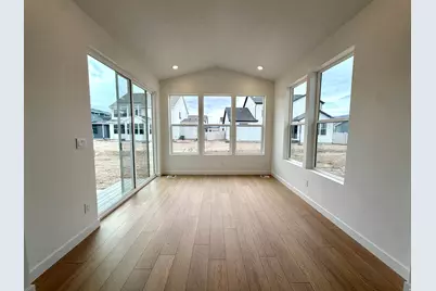 3019 Lone Pine St N #636, Eagle Mountain, UT 84005 - Photo 4