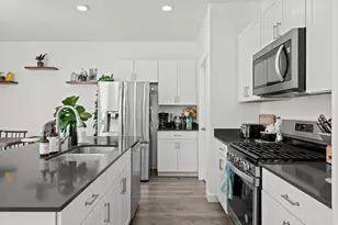 1017 S Red Cliff Dr, Santaquin, UT 84655 - Photo 14