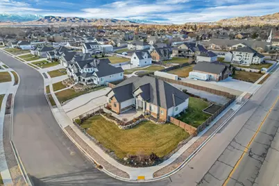 22 W 1000 S, Lehi, UT 84043 - Photo 4