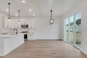 1317 N 1525 E, Payson, UT 84651 - Photo 12