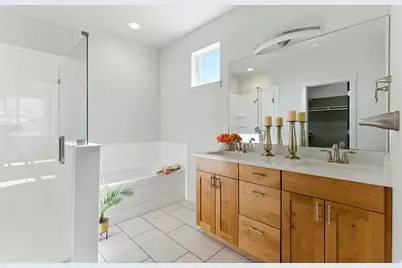 6301 W Cape Ln, West Valley, UT 84128 - Photo 20