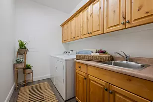 2334 S River Rd, Saint George, UT 84770 - Photo 26