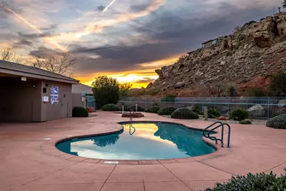 2334 S River Rd #5, Saint George, UT 84770 - Photo 30