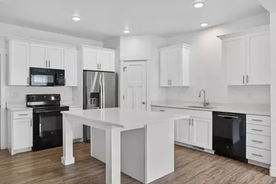 2730 E Iron Bark Aly, Eagle Mountain, UT 84005 - Photo 12