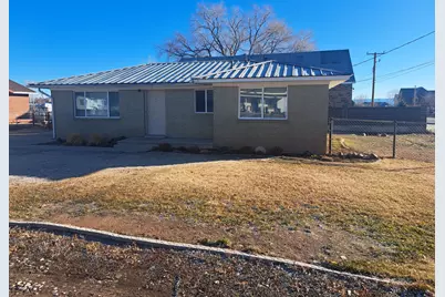 1012 N 3000 W, Maeser, UT 84078 - Photo 1