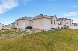 293 E Bedford Dr, Stansbury Park, UT 84074 - Photo 20