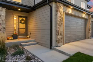 111 W Harves Vlg N, Saratoga Springs, UT 84045 - Photo 2