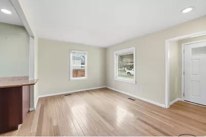 4629 S Box Elder St, Murray, UT 84107 - Photo 8