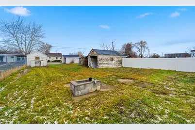 4629 S Box Elder St, Murray, UT 84107 - Photo 10