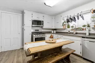 613 S State St, Mount Pleasant, UT 84647 - Photo 6