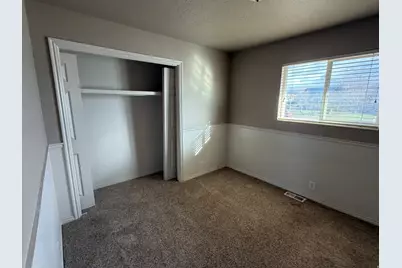 560 S 100 W, Tremonton, UT 84337 - Photo 12