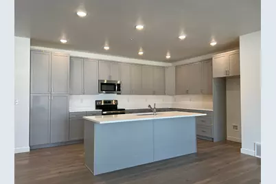 736 W Blue Magic Ln S #R204, Midvale, UT 84047 - Photo 10