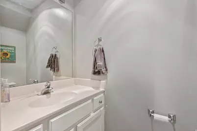 962 Independence Ave, Provo, UT 84604 - Photo 18