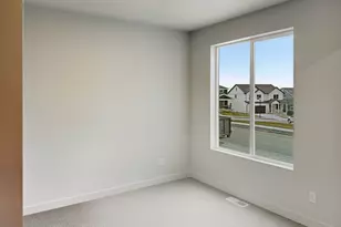 6938 W W Pointe Cedar Ln St, West Jordan, UT 84081 - Photo 4