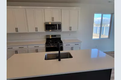 1544 N 1190 W #116, Salem, UT 84653 - Photo 4