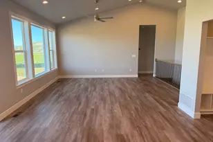 557 N 510 E, Smithfield, UT 84335 - Photo 4