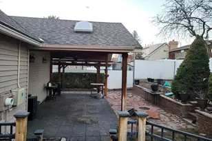 2598 W Woodhill Circle, Taylorsville, UT 84129 - Photo 12