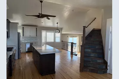 6653 S Dale Park Cir, West Jordan, UT 84084 - Photo 4